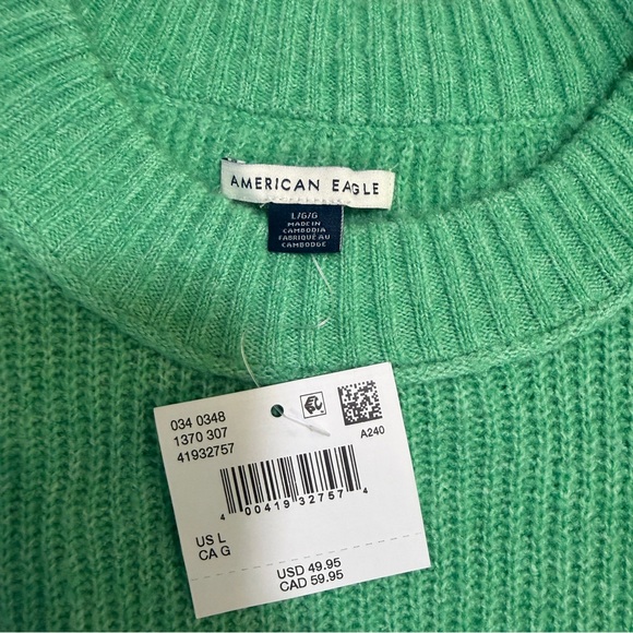 NWT American Eagle Soft Crewneck Lightweight Knit Sweater Kelly Green Size L - Picture 2 of 5